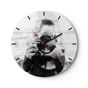 Orologio da parete - Orologio in Vetro - Donna con una macchina fotografica in una doppia esposizione artistica - 30x30cm - Il creatore e il materiale - Decorazione murale moderna per soggiorno, cucina e camera da letto ARTTOR