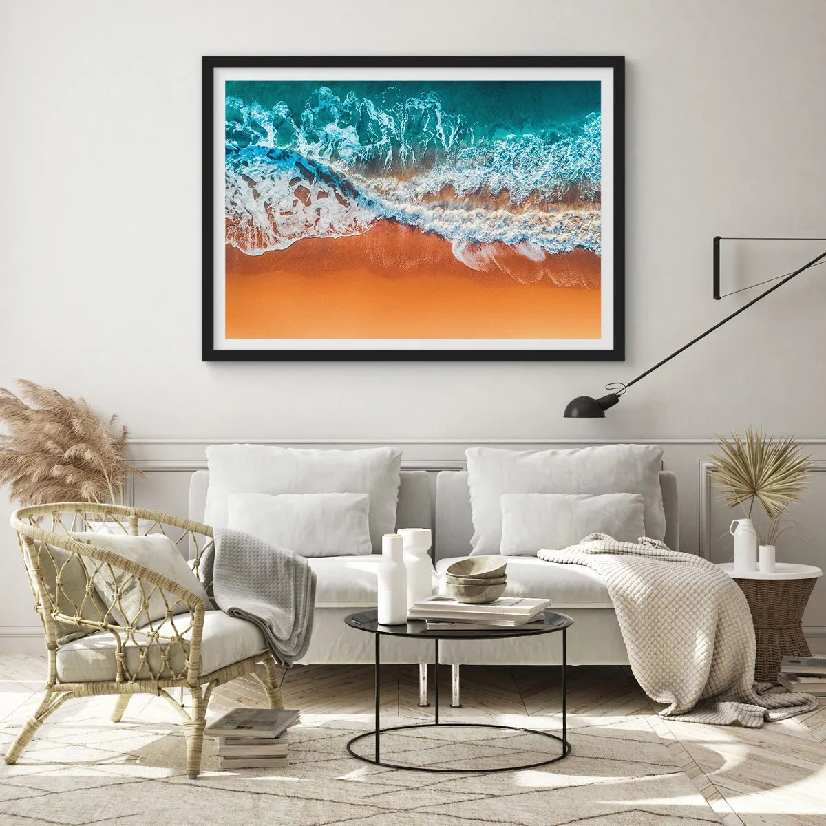 Poster in cornice nera - Vista aerea delle onde dell'oceano che si infrangono sulla riva - 100x70cm - Sempre in coppia - Decorazione murale moderna per soggiorno e camera da letto ARTTOR