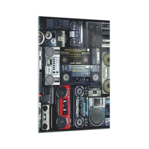 Quadro su vetro - Un collage di registratori a nastro retrò e altoparlanti vintage. - 70x100cm - Nostalgia degli anni '80 - Decorazione murale moderna per soggiorno e camera da letto ARTTOR