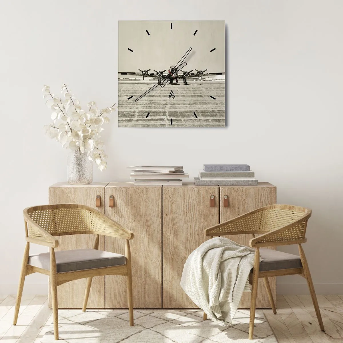 Orologio da parete - Orologio in Vetro - Aereo storico all'aeroporto in seppia - 30x30cm - Pronto come sempre - Decorazione murale moderna per soggiorno e camera da letto ARTTOR
