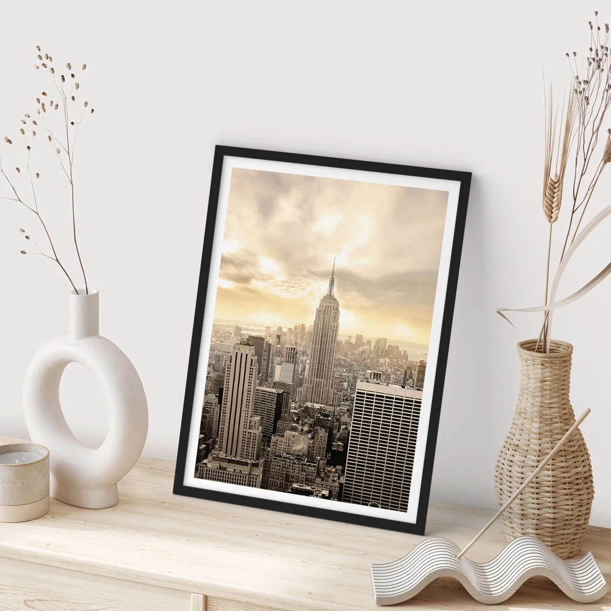 Poster in cornice nera - New York in grigio - 61x91 cm
