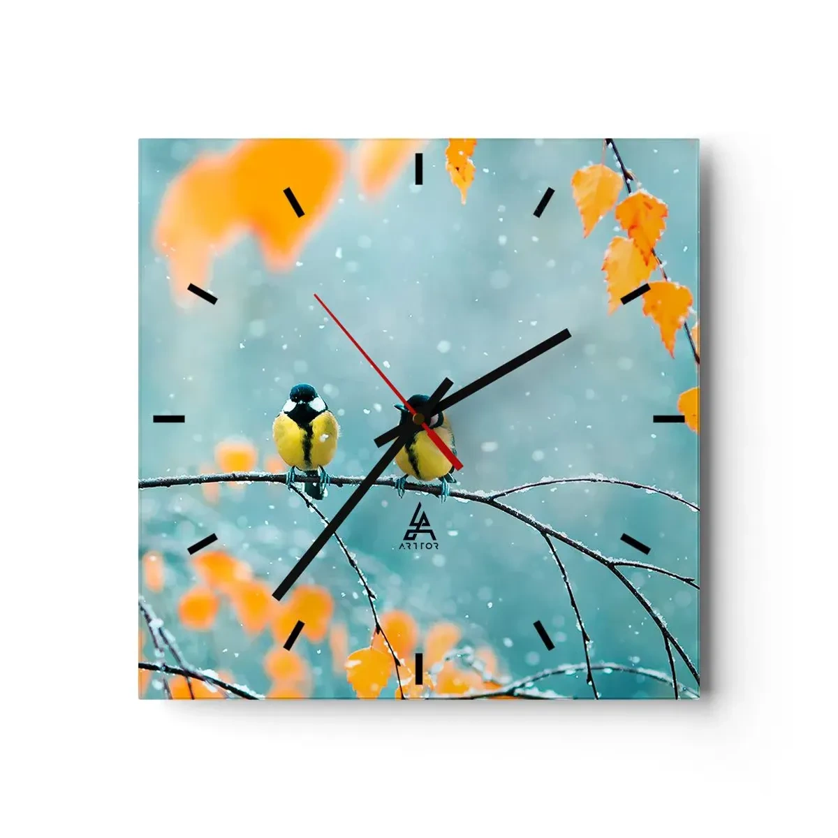 Orologio da parete - Orologio in Vetro - Due uccelli su un ramo in un ambiente invernale con foglie gialle. - 30x30cm - Pettegolezzi alati - Decorazione murale moderna per soggiorno e camera da letto ARTTOR
