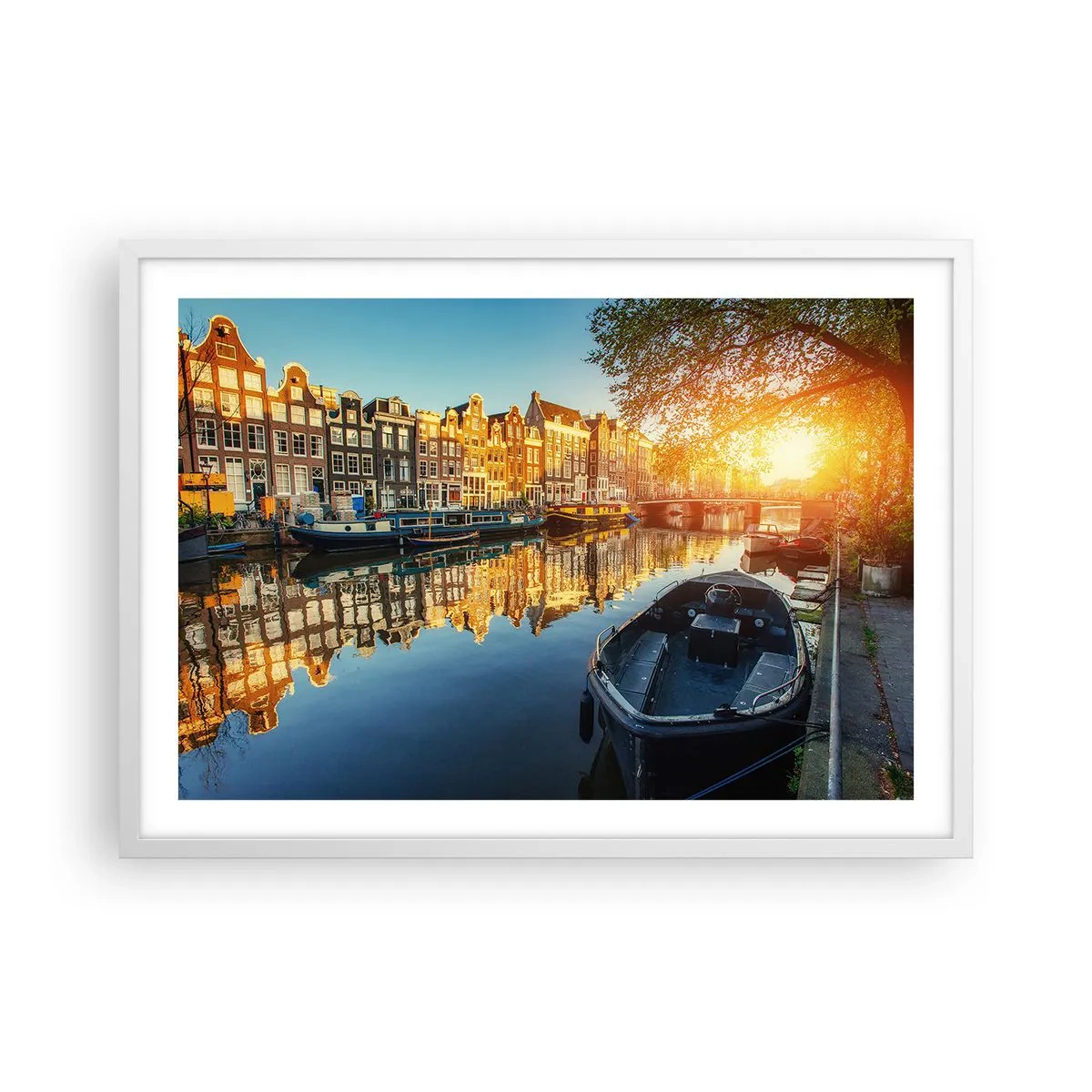 Poster in cornice bianca - L'alba ad Amsterdam - 70x50 cm