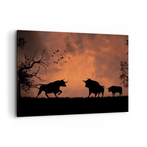 Quadro su tela - Stampe su Tela - Sagome di tori contro un cielo arancione al tramonto - 100x70cm - Drammatico spettacolo della natura - Decorazione murale moderna per soggiorno e camera da letto ARTTOR