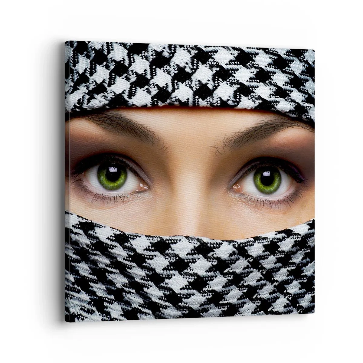 Quadro su tela - Stampe su Tela - Ritratto di bellezza velata con gli occhi verdi - 40x40 cm