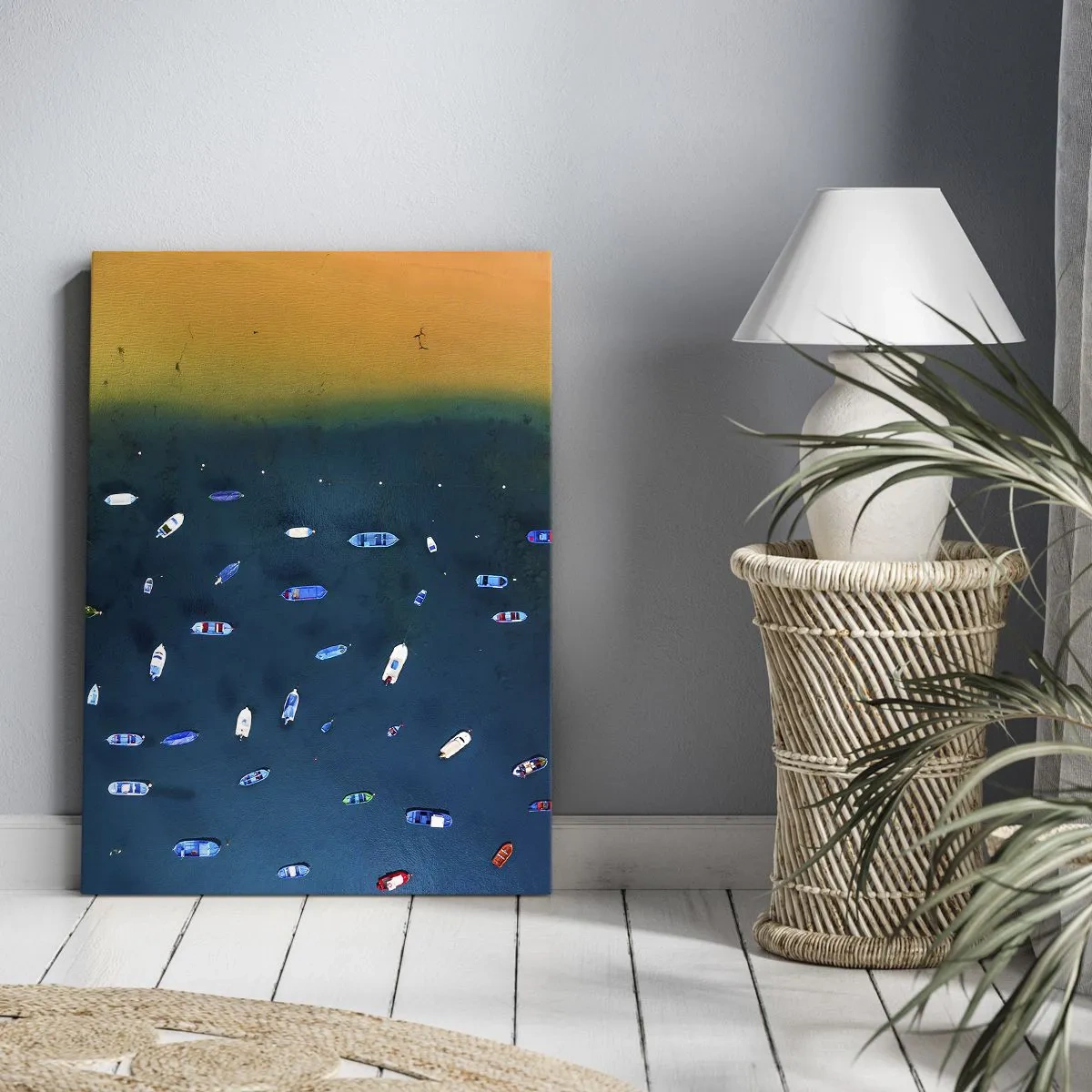 Quadro su tela - Stampe su Tela - Vista aerea di barche in acqua e di una spiaggia sabbiosa - 50x70cm - Il gioco delle vacanze - Decorazione murale moderna per soggiorno e camera da letto ARTTOR