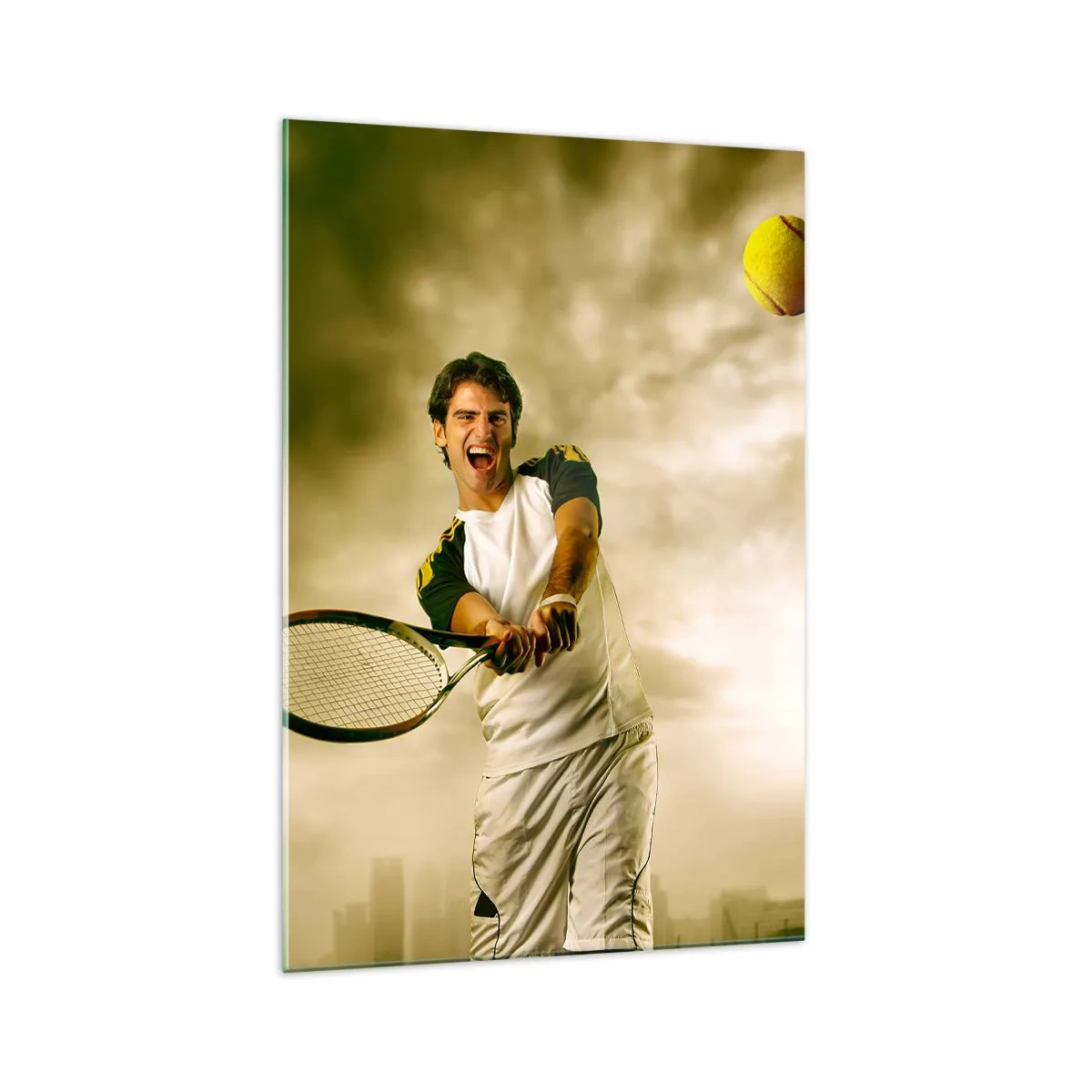 Quadro su vetro - Giocatore di tennis in azione durante una partita sullo sfondo di un paesaggio urbano - 70x100cm - Energia e gioia - Decorazione murale moderna per soggiorno e camera da letto ARTTOR