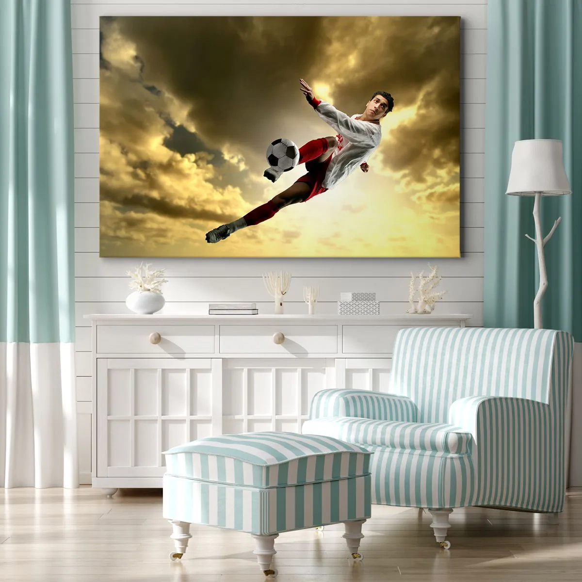Quadro su tela - Stampe su Tela - Un giocatore di football in un salto dinamico che calcia la palla contro il cielo - 100x70cm - Il cielo del calcio - Decorazione murale moderna per soggiorno e camera da letto ARTTOR
