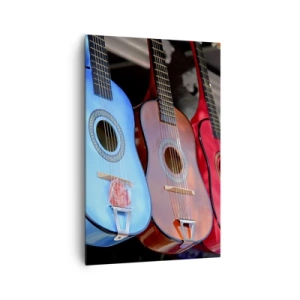 Quadro su tela - Stampe su Tela - Chitarre acustiche colorate sono appese in fila in mostra - 80x120cm - Atmosfera latina - Decorazione murale moderna per soggiorno e camera da letto ARTTOR