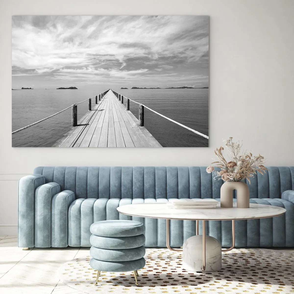 Quadro su vetro - Un molo di legno che si estende in lontananza attraverso un mare calmo - 70x50cm - Forse un viaggio... - Decorazione murale moderna per soggiorno e camera da letto ARTTOR