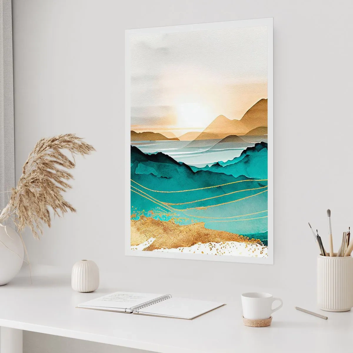 Poster - Un pittoresco paesaggio montano nei toni del turchese e dell'oro - 50x70cm - Paesaggio ai confini dell'astrazione - Decorazione murale moderna per soggiorno e camera da letto ARTTOR