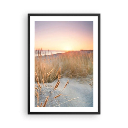 Poster in cornice nera - L'erba sulle dune illuminata dal sole al tramonto - 50x70cm - Ninna nanna baltica - Decorazione murale moderna per soggiorno e camera da letto ARTTOR