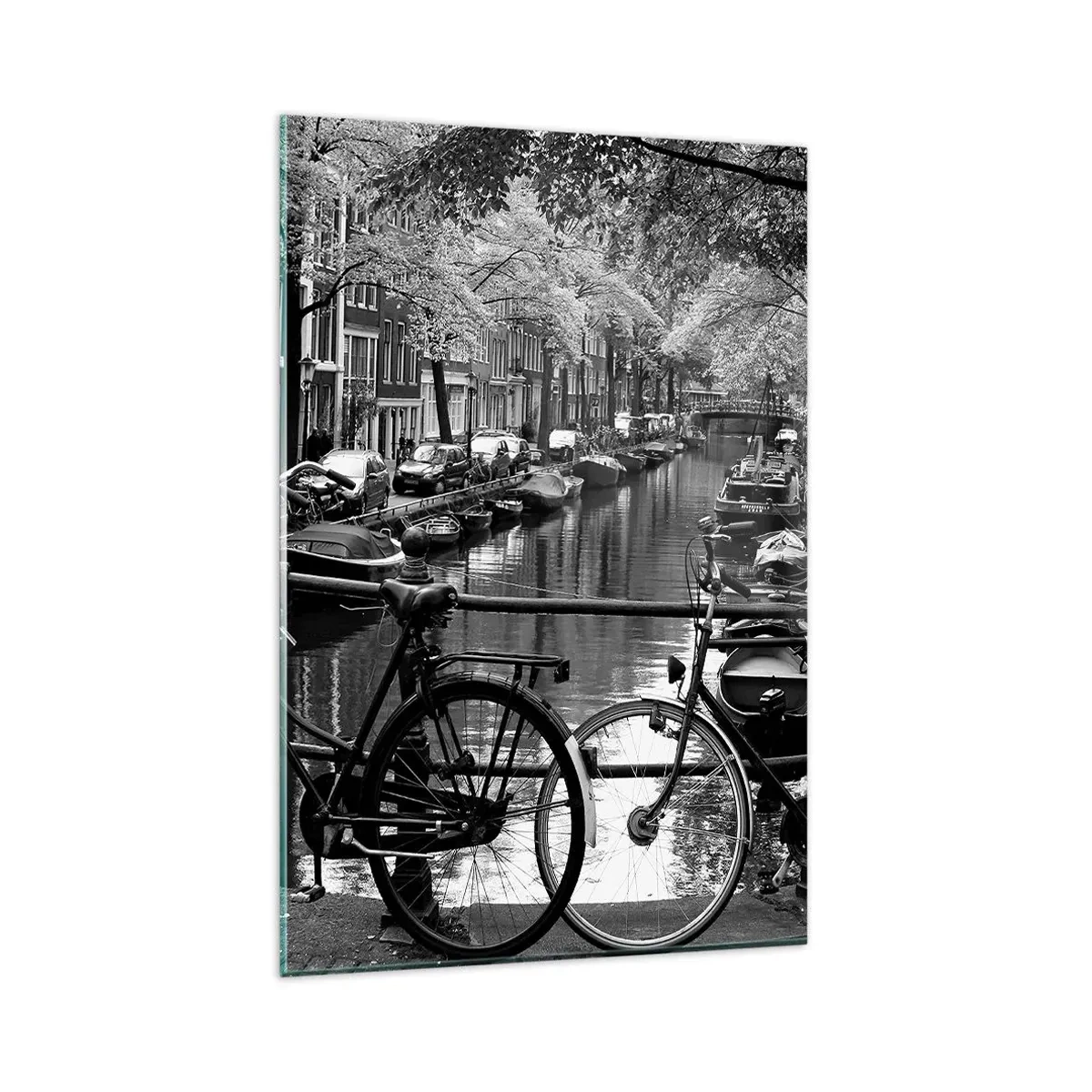 Quadro su vetro - Canale con biciclette in fotografia in bianco e nero - 80x120cm - Vista molto olandese - Decorazione murale moderna per soggiorno e camera da letto ARTTOR