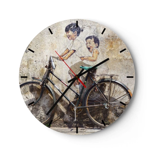 Orologio da parete - Orologio in Vetro - Un muro con un dipinto di bambini in bicicletta - 30x30cm - Vero o falso? - Decorazione murale moderna per soggiorno, cucina e camera da letto ARTTOR