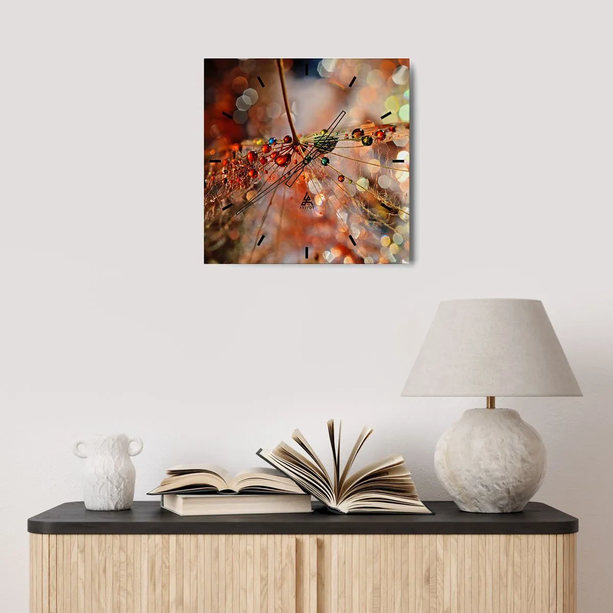 Orologio da parete - Orologio in Vetro - Macrofotografia di una goccia d'acqua su una pianta delicata - 30x30cm - Posate sulla ragnatela - Decorazione murale moderna per soggiorno e camera da letto ARTTOR