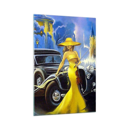 Quadro su vetro - Una donna con un vestito giallo e un violino accanto a un'auto d'epoca. - 70x100cm - Notturno per violino e amore - Decorazione murale moderna per soggiorno e camera da letto ARTTOR