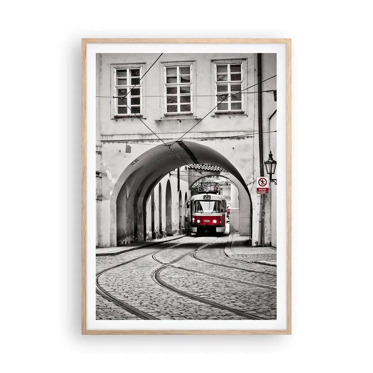 Poster in cornice rovere chiaro - Attraverso il labirinto cittadino - 70x100 cm