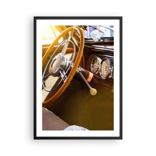 Poster in cornice nera - Interno di un'auto d'epoca con volante - 50x70cm - Un soffio di lusso dal passato - Decorazione murale moderna per soggiorno e camera da letto ARTTOR