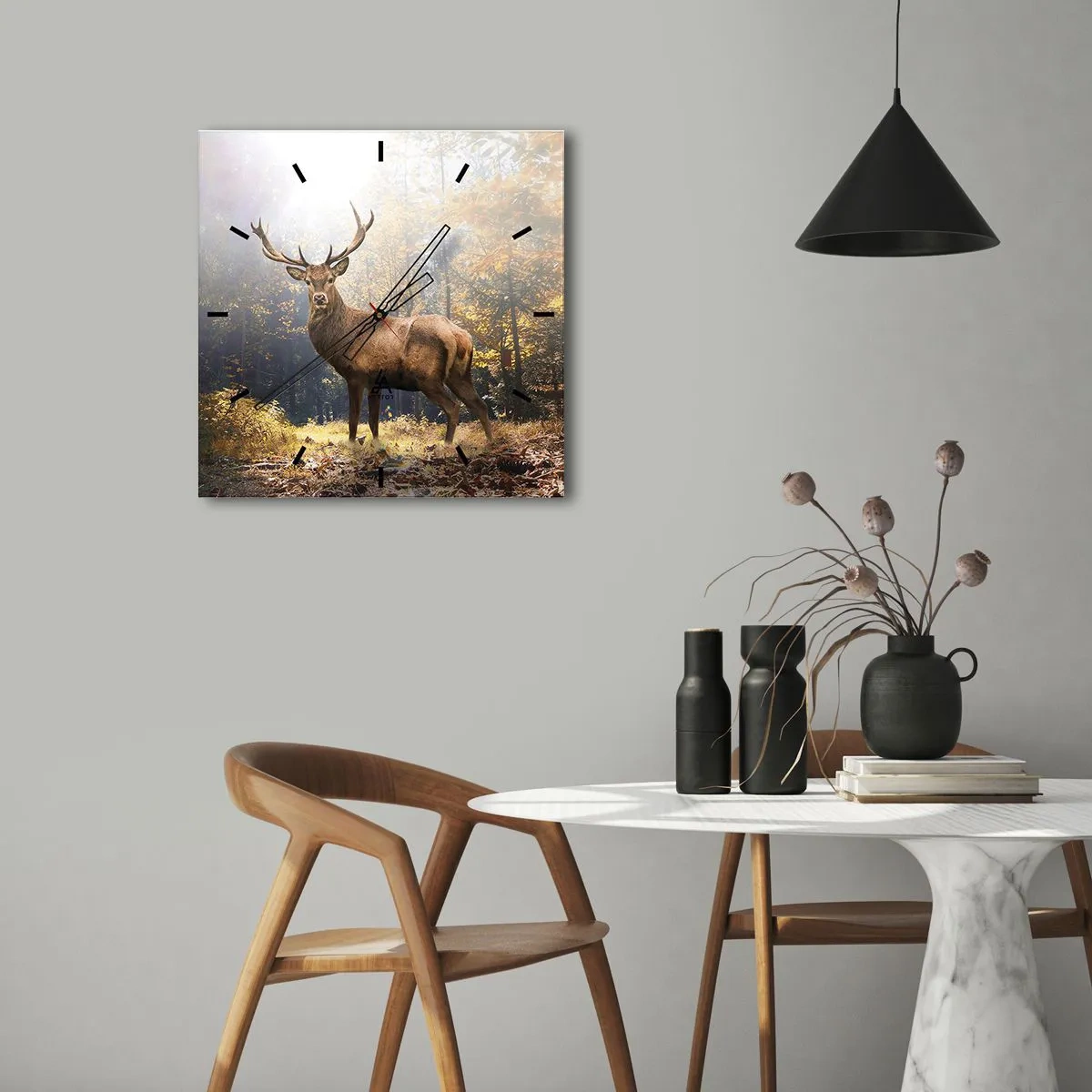 Orologio da parete - Orologio in Vetro - Cervi nella foresta autunnale con raggi di sole - 30x30cm - Nella piena maestà - Decorazione murale moderna per soggiorno e camera da letto ARTTOR