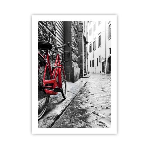Poster - Una bicicletta rossa su una strada acciottolata bianca e nera - 50x70cm - La vera bellezza non invecchia - Decorazione murale moderna per soggiorno e camera da letto ARTTOR