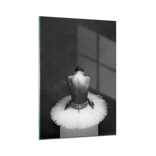 Quadro su vetro - Una ballerina seduta con una gonna di tulle contro un'ombra - 50x70cm - Fiorisce adesso - Decorazione murale moderna per soggiorno e camera da letto ARTTOR