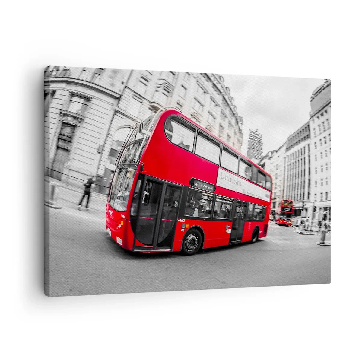 Quadro su tela - Stampe su Tela - Un autobus rosso di Londra contro una strada bianca e nera - 70x50cm - Londra tradizionalmente: by bus - Decorazione murale moderna per soggiorno e camera da letto ARTTOR