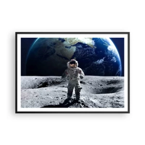 Poster in cornice nera - Astronauta sulla superficie della Luna con la Terra sullo sfondo - 100x70cm - Saluti dalla luna - Decorazione murale moderna per soggiorno e camera da letto ARTTOR