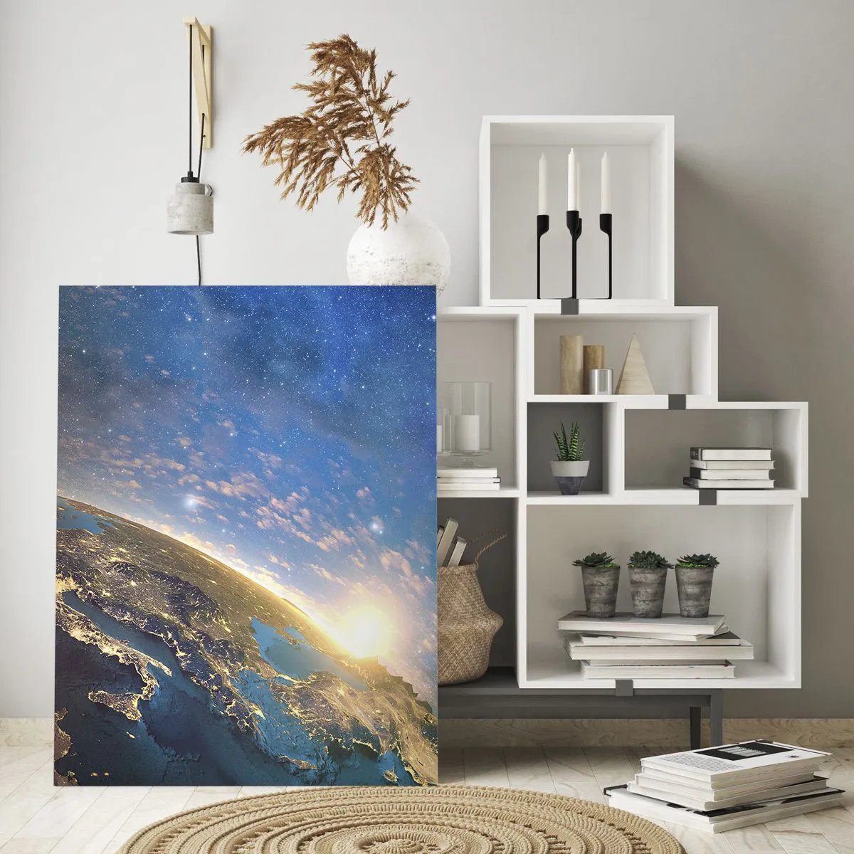 Quadro su vetro - Una vista della Terra dallo spazio con l'alba visibile - 50x70cm - Guardiamoci da lontano - Decorazione murale moderna per soggiorno e camera da letto ARTTOR