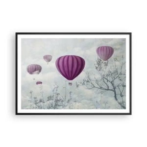 Poster in cornice nera - Palloncini viola che fluttuano sopra gli alberi tra le nuvole - 100x70cm - Come navi nel cielo - Decorazione murale moderna per soggiorno e camera da letto ARTTOR