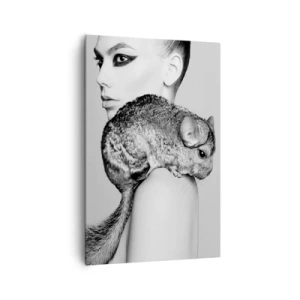Quadro su tela - Stampe su Tela - Donna stilizzata con un cincillà in un'elegante composizione in bianco e nero - 80x120cm - Dama con il cincillà - Decorazione murale moderna per soggiorno e camera da letto ARTTOR