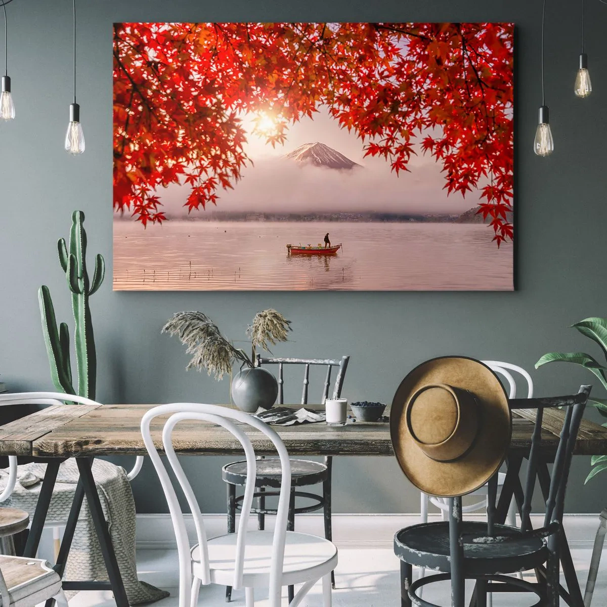 Quadro su tela - Stampe su Tela - Una barca su un lago circondata da foglie di acero rosso - 70x50cm - Nell'atmosfera del Giappone - Decorazione murale moderna per soggiorno e camera da letto ARTTOR