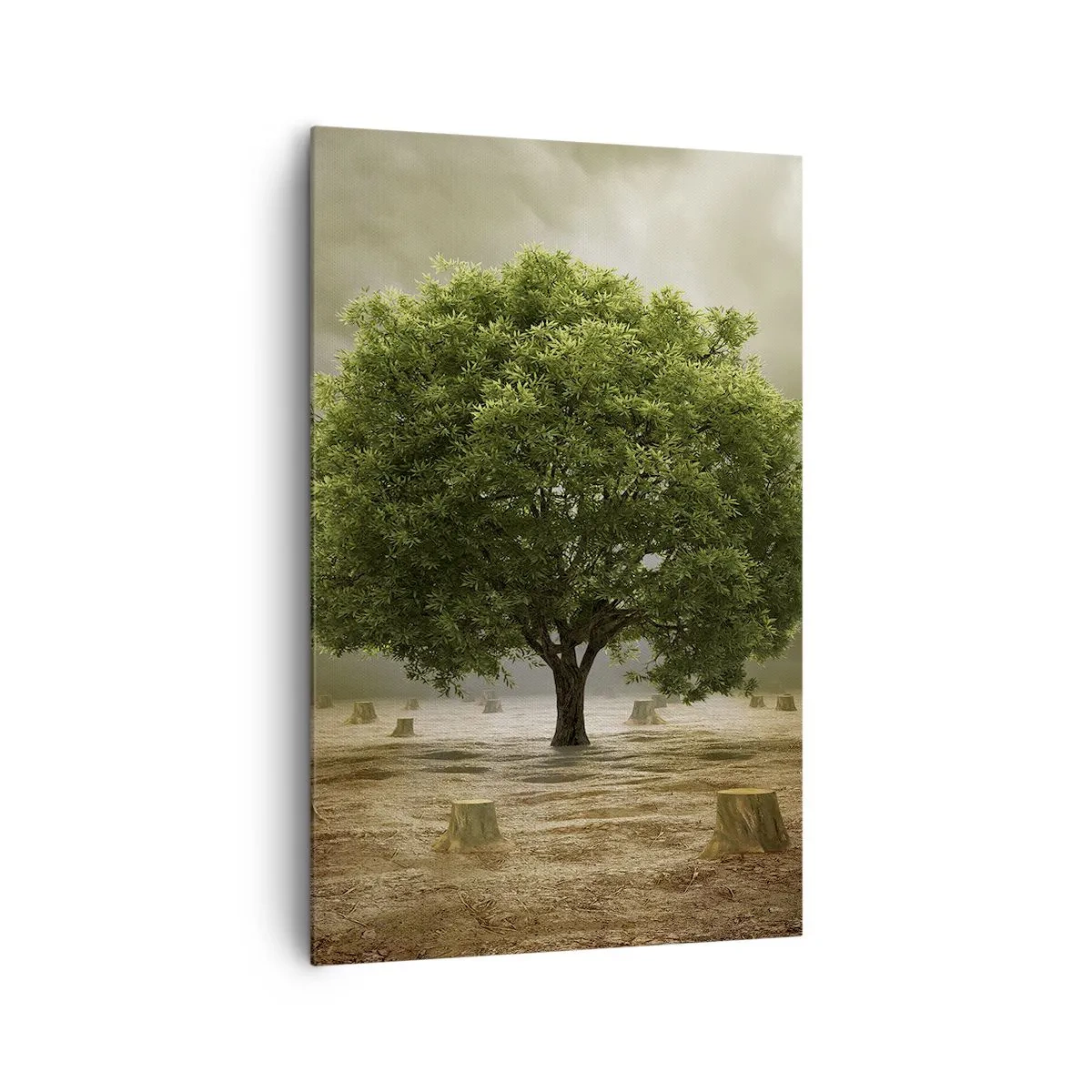 Quadro su tela - Stampe su Tela - Un albero verde circondato da tronchi d'albero abbattuti contro un cielo nuvoloso - 80x120cm - Ogni speranza - Decorazione murale moderna per soggiorno e camera da letto ARTTOR