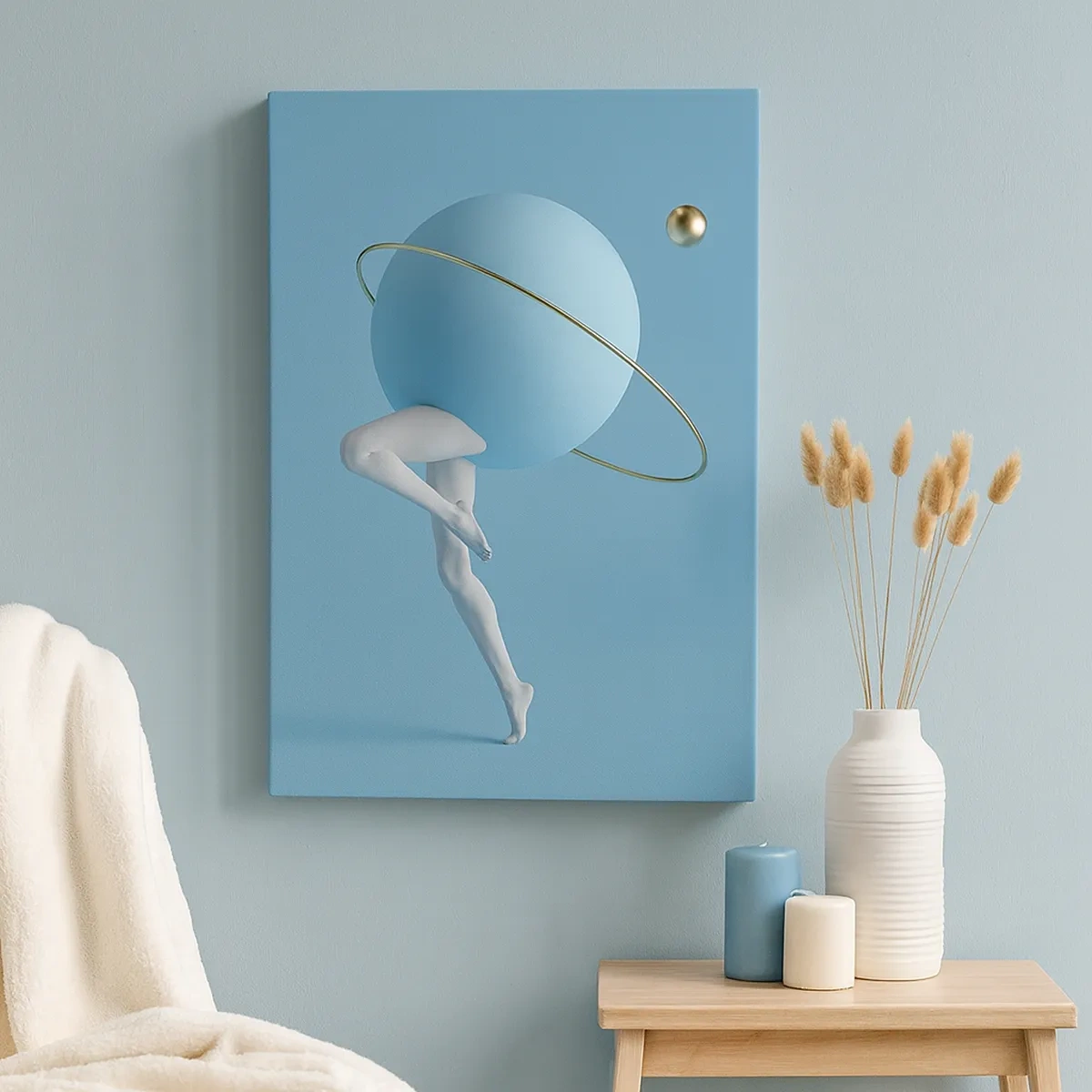 Quadro su tela - Stampe su Tela - Una sfera blu con un'orbita e gambe umane contro il cielo - 50x70cm - E i pianeti folleggiano - Decorazione murale moderna per soggiorno e camera da letto ARTTOR