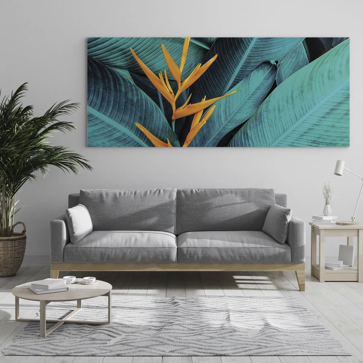 Quadro su vetro - Un fiore esotico su uno sfondo di foglie di banano in tonalità turchesi. - 120x50cm - Il fiore dell'Eden - Decorazione murale moderna per soggiorno e camera da letto ARTTOR