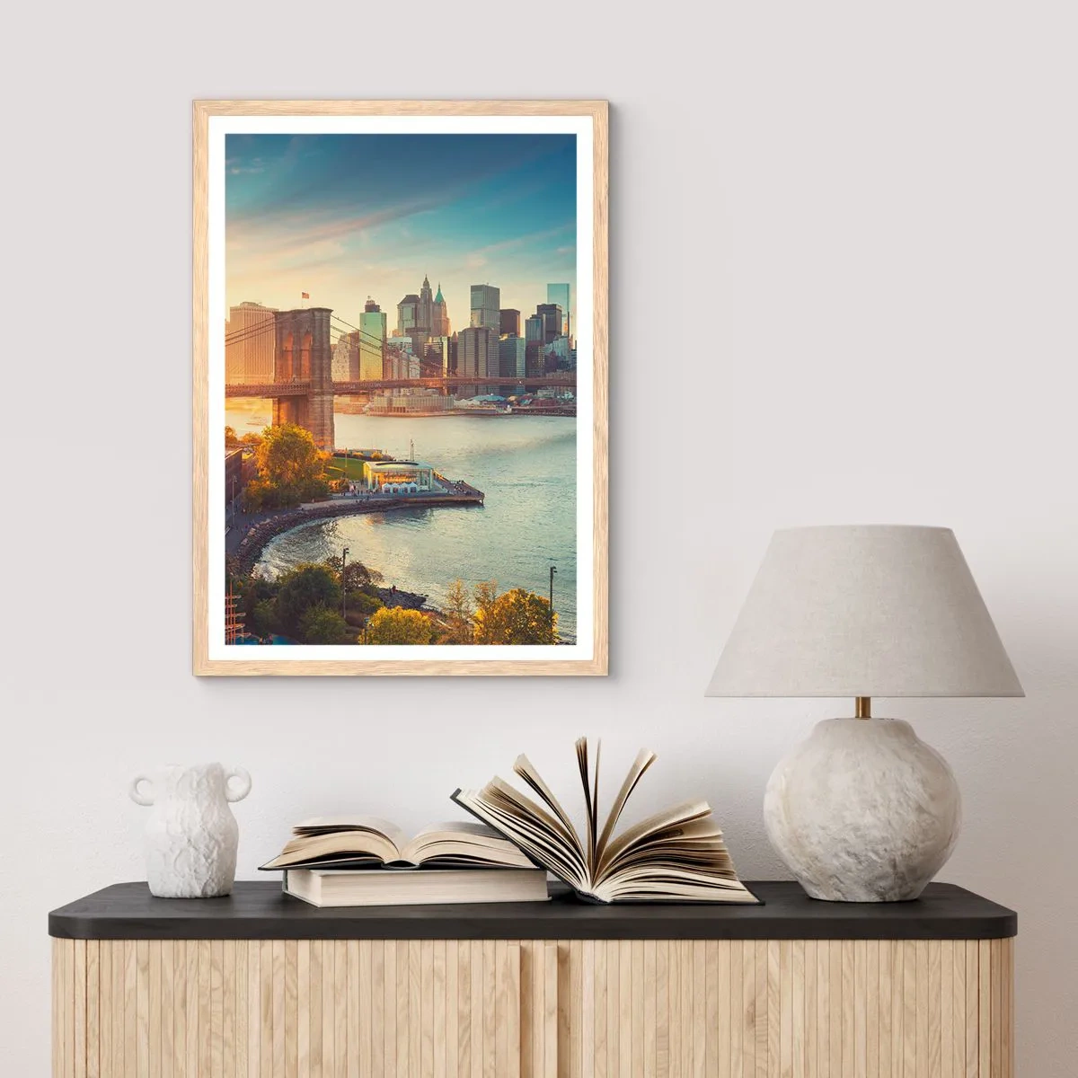 Poster in cornice rovere chiaro - L'alba nella grande città - 30x40 cm