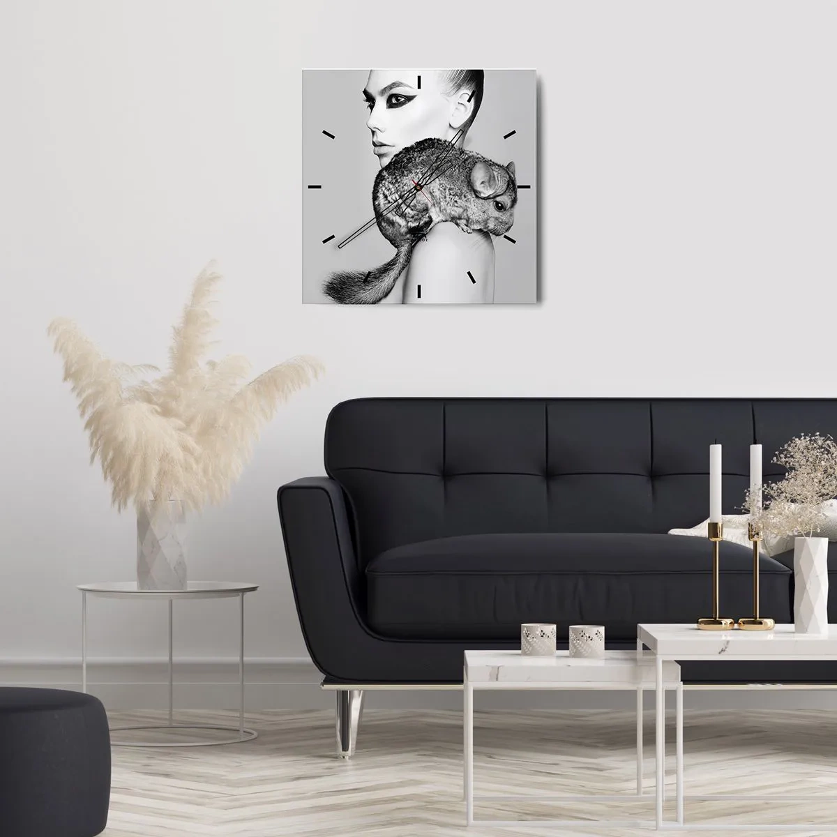 Orologio da parete - Orologio in Vetro - Donna stilizzata con un cincillà in un'elegante composizione in bianco e nero - 30x30cm - Dama con il cincillà - Decorazione murale moderna per soggiorno e camera da letto ARTTOR