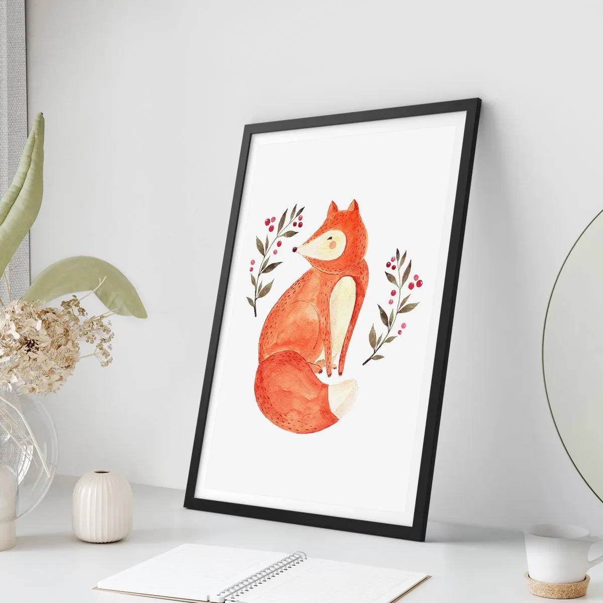 Poster in cornice nera - Illustrazione di una volpe circondata da rami con frutti rossi - 50x70cm - Piccola rossa - Decorazione murale moderna per soggiorno e camera da letto ARTTOR
