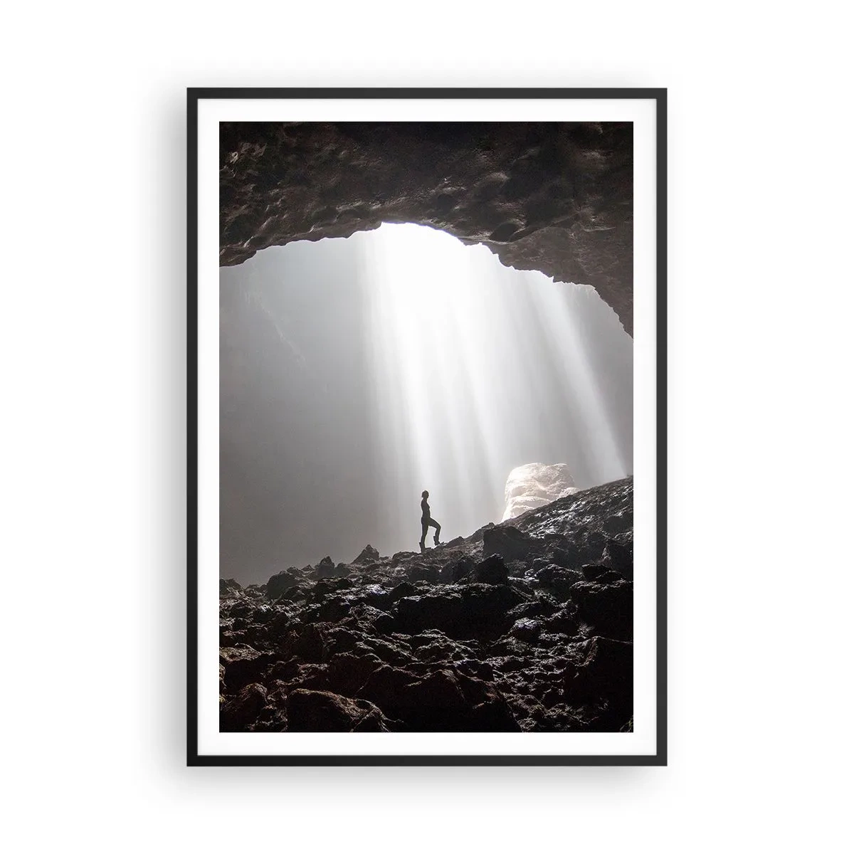 Poster in cornice nera - Grotta luminosa - 70x100 cm