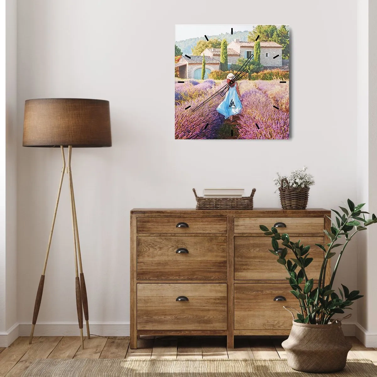 Orologio da parete - Orologio in Vetro - La ragazza nella lavanda - 40x40 cm