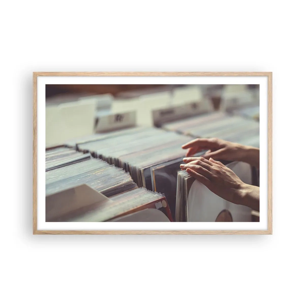 Poster in cornice rovere chiaro - Alla ricerca di emozioni - 91x61 cm