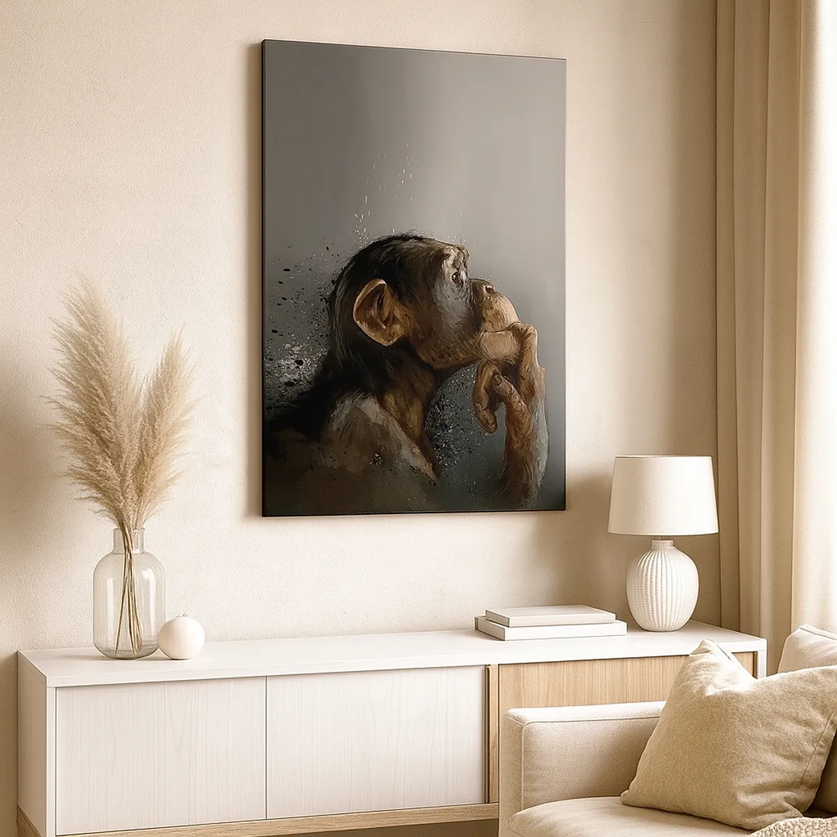 Quadro su tela - Stampe su Tela - Ritratto di una scimmia in posa riflessiva su uno sfondo grigio - 50x70cm - Sicuramente un pensatore - Decorazione murale moderna per soggiorno e camera da letto ARTTOR