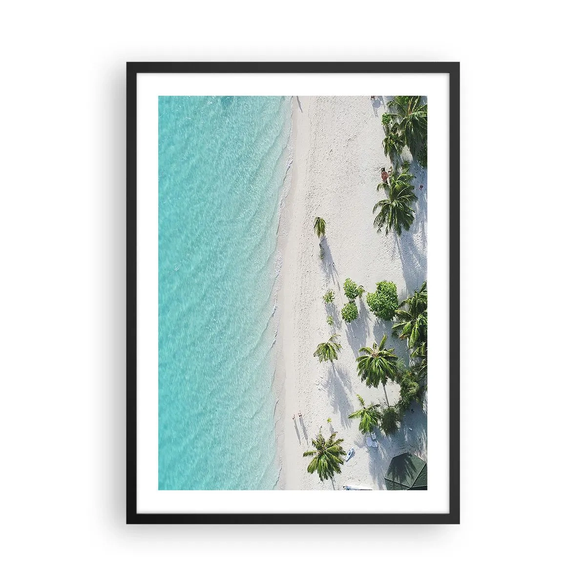 Poster in cornice nera - Vista aerea di una spiaggia tropicale con palme e mare blu - 50x70cm - Vacanze in paradiso - Decorazione murale moderna per soggiorno e camera da letto ARTTOR