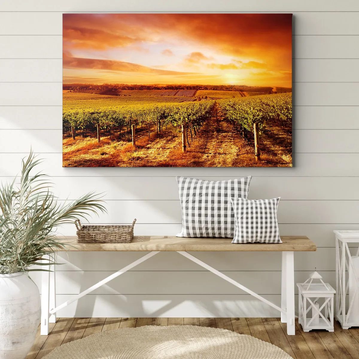 Quadro su tela - Stampe su Tela - Vigneto al tramonto con toni caldi del cielo - 120x80cm - Profumo di frutta con una nota di sole - Decorazione murale moderna per soggiorno e camera da letto ARTTOR