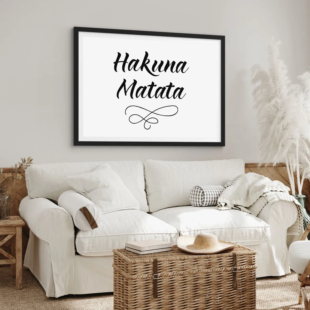 Poster in cornice nera - Citazione di Hakuna Matata in un elegante carattere su sfondo bianco - 70x50cm - Il miglior consiglio - Decorazione murale moderna per soggiorno e camera da letto ARTTOR