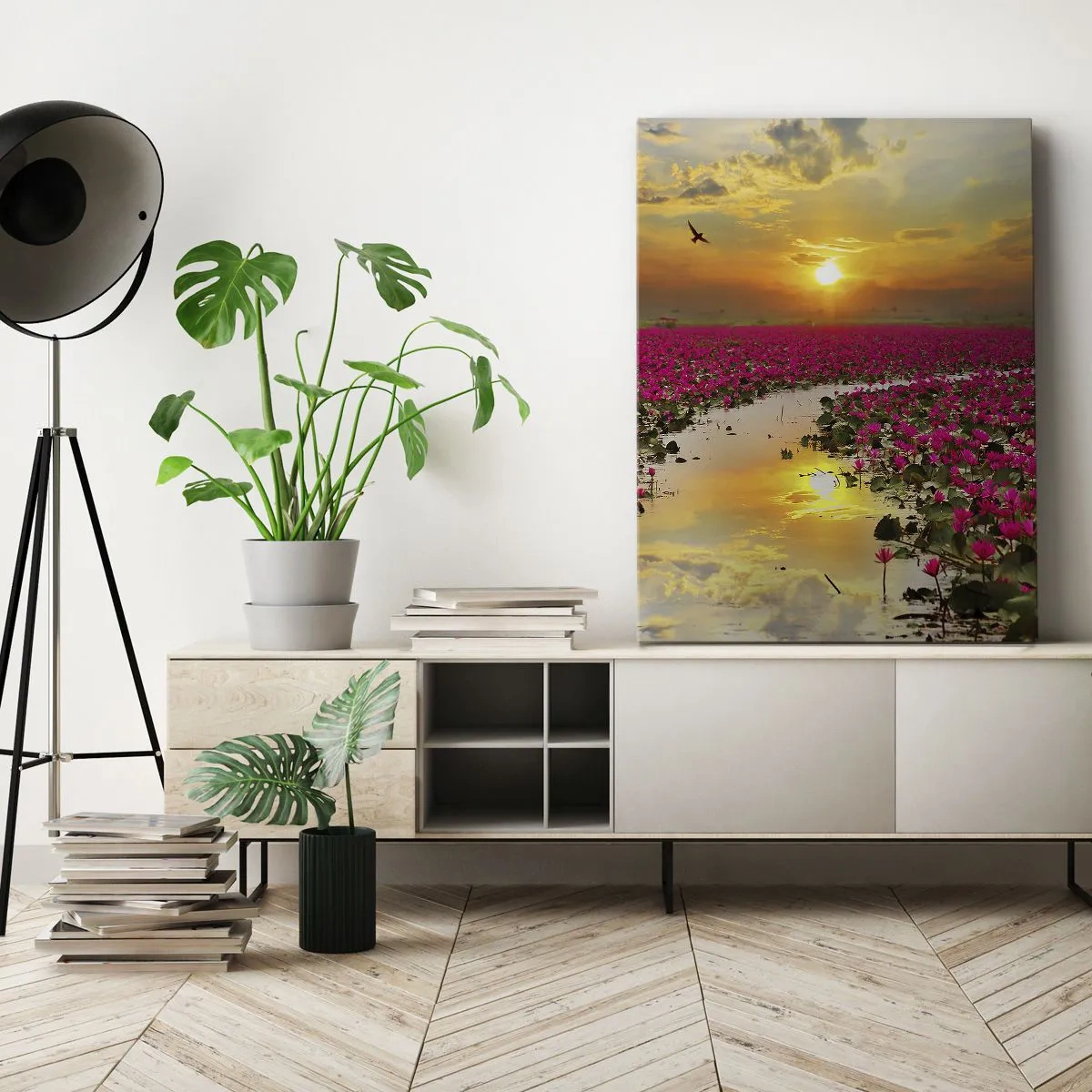 Quadro su tela - Stampe su Tela - Un campo di ninfee rosa al tramonto - 80x120cm - La vita segreta del lago - Decorazione murale moderna per soggiorno e camera da letto ARTTOR