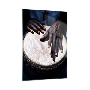 Quadro su vetro - Primo piano delle mani che suonano un tamburo djembe - 50x70cm - Vivi al tuo ritmo - Decorazione murale moderna per soggiorno e camera da letto ARTTOR