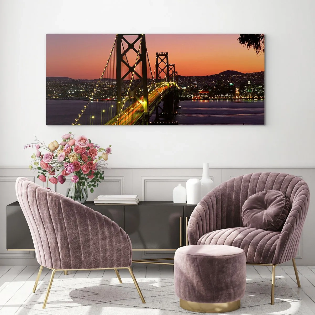 Quadro su vetro - Un ponte illuminato di notte sull'acqua con vista panoramica sulla città - 120x50cm - Serata in viola - Decorazione murale moderna per soggiorno e camera da letto ARTTOR