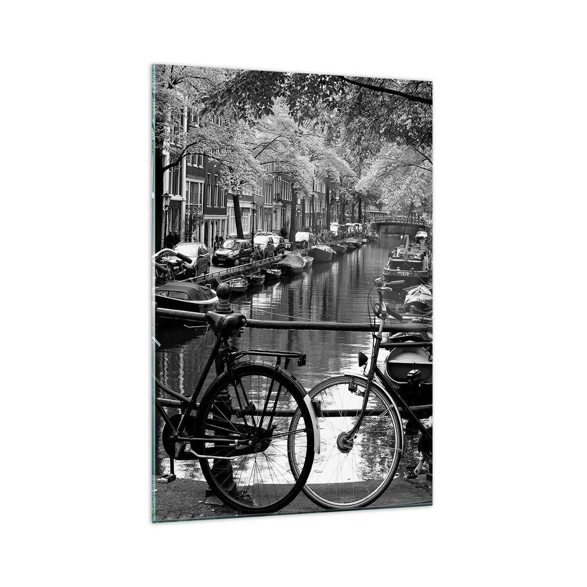 Quadro su vetro - Canale con biciclette in fotografia in bianco e nero - 70x100cm - Vista molto olandese - Decorazione murale moderna per soggiorno e camera da letto ARTTOR