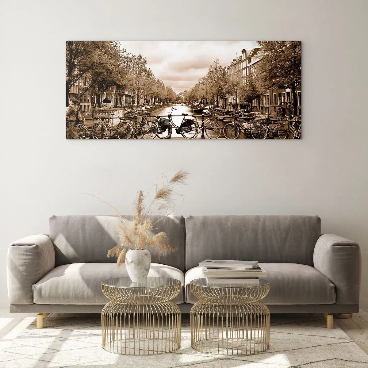 Quadro su vetro - Ponte ciclabile sul canale in seppia - 140x50cm - Atmosfera olandese - Decorazione murale moderna per soggiorno e camera da letto ARTTOR