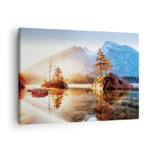 Quadro su tela - Stampe su Tela - Un lago con isole e montagne sullo sfondo all'alba - 70x50cm - La natura in una nuova luce - Decorazione murale moderna per soggiorno e camera da letto ARTTOR